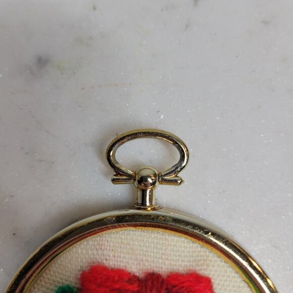 Christmas Wreath Cross Stitch Ornament Tin Punch Handmade Holiday Embroidery - Picture 3 of 13